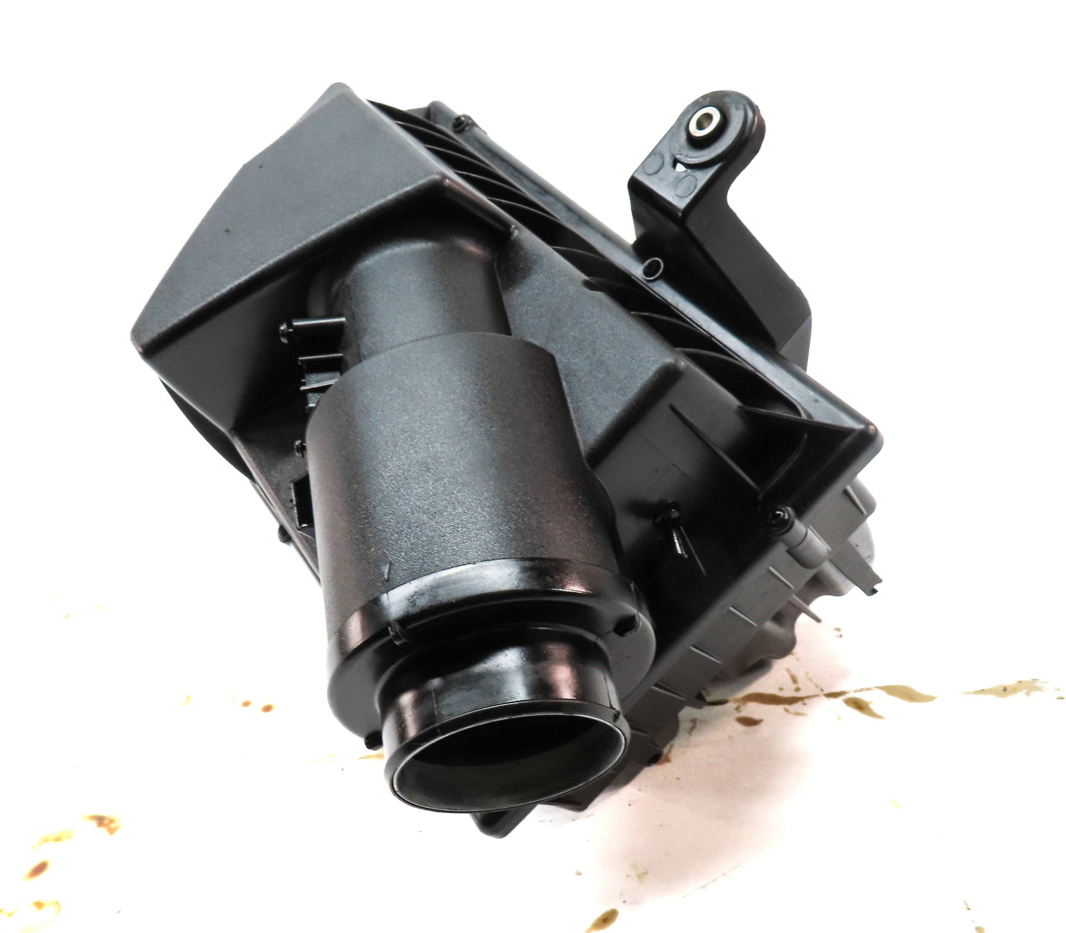 2015-2017 RANGE ROVER EVOQUE DISCOVERY SPORT (L538 L550) AIR FILTER BOX HOUSING — exact item pictured